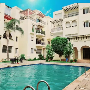 Appartement Urban - Urban Elegance With Garden And Pool Access, Fès